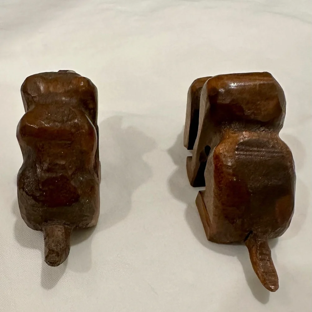 Hand-Carved Vintage Wooden Basset Hound Pair - Folk Art